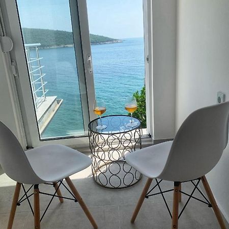 Azzure Apartment Улцинь Экстерьер фото