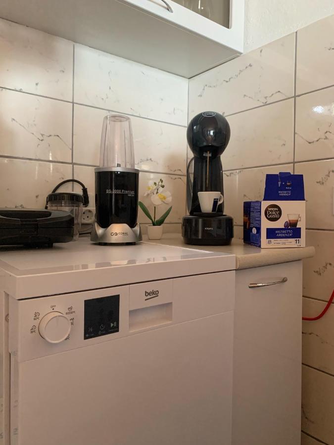 Azzure Apartment Улцинь Экстерьер фото