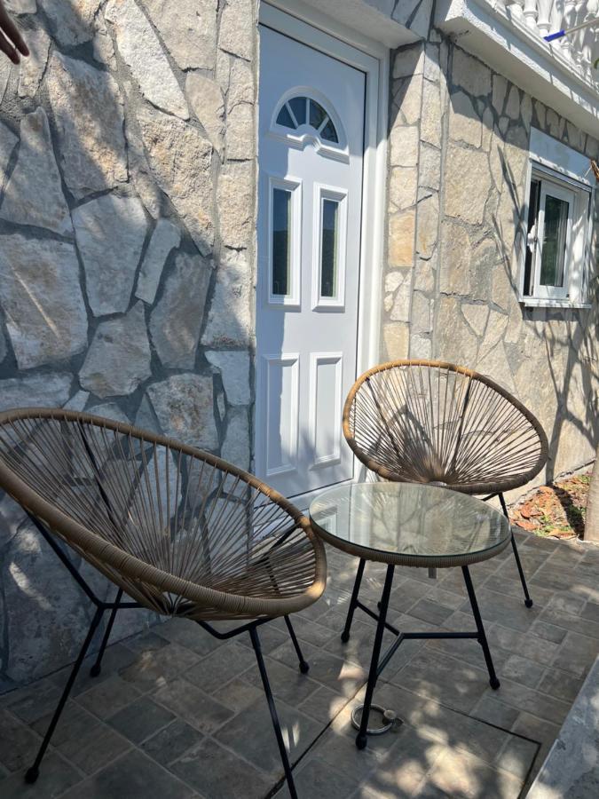 Azzure Apartment Улцинь Экстерьер фото