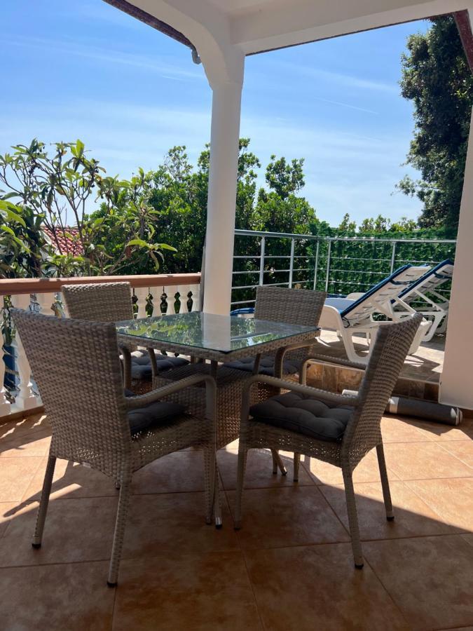 Azzure Apartment Улцинь Экстерьер фото